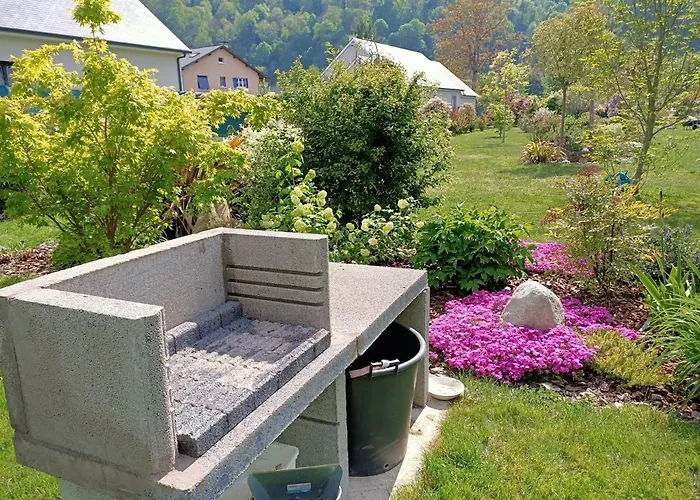 Le Balcon Des Cimes Bed and Breakfast