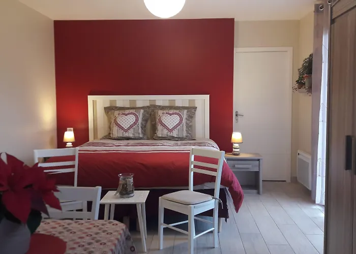 Bed and Breakfast Le Balcon Des Cimes 3*