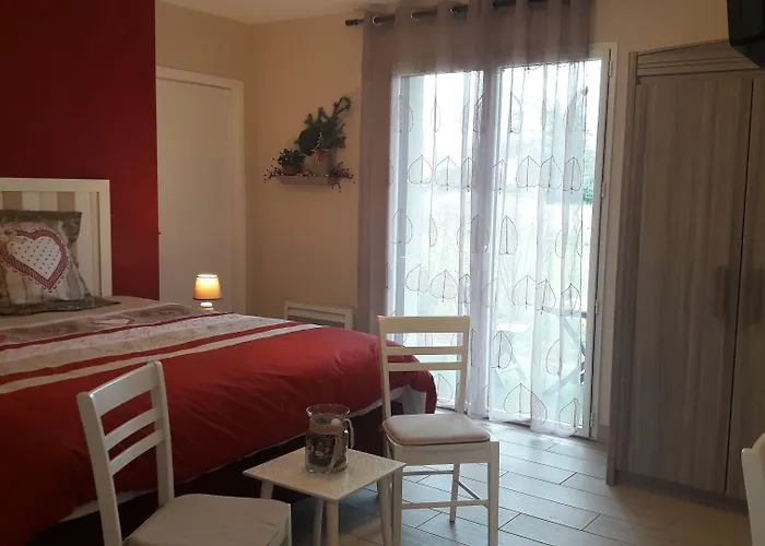 Bed and Breakfast Le Balcon Des Cimes 3*